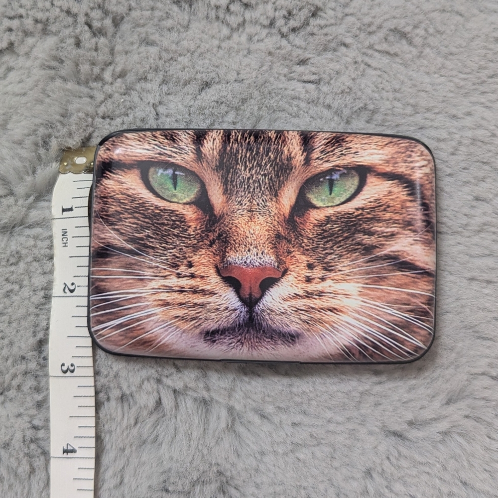Armored Wallet - Cat - Picture 3 of 5